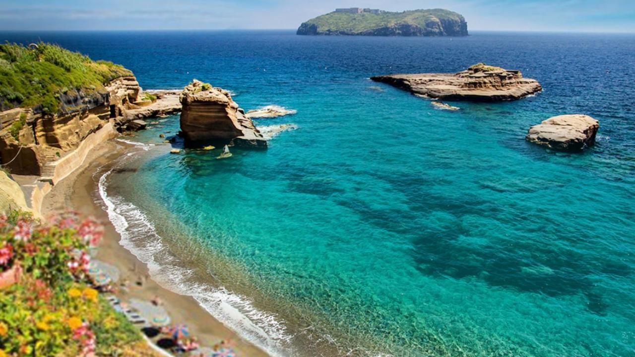 Alloggio Turistico Isabella Ventotene Buitenkant foto