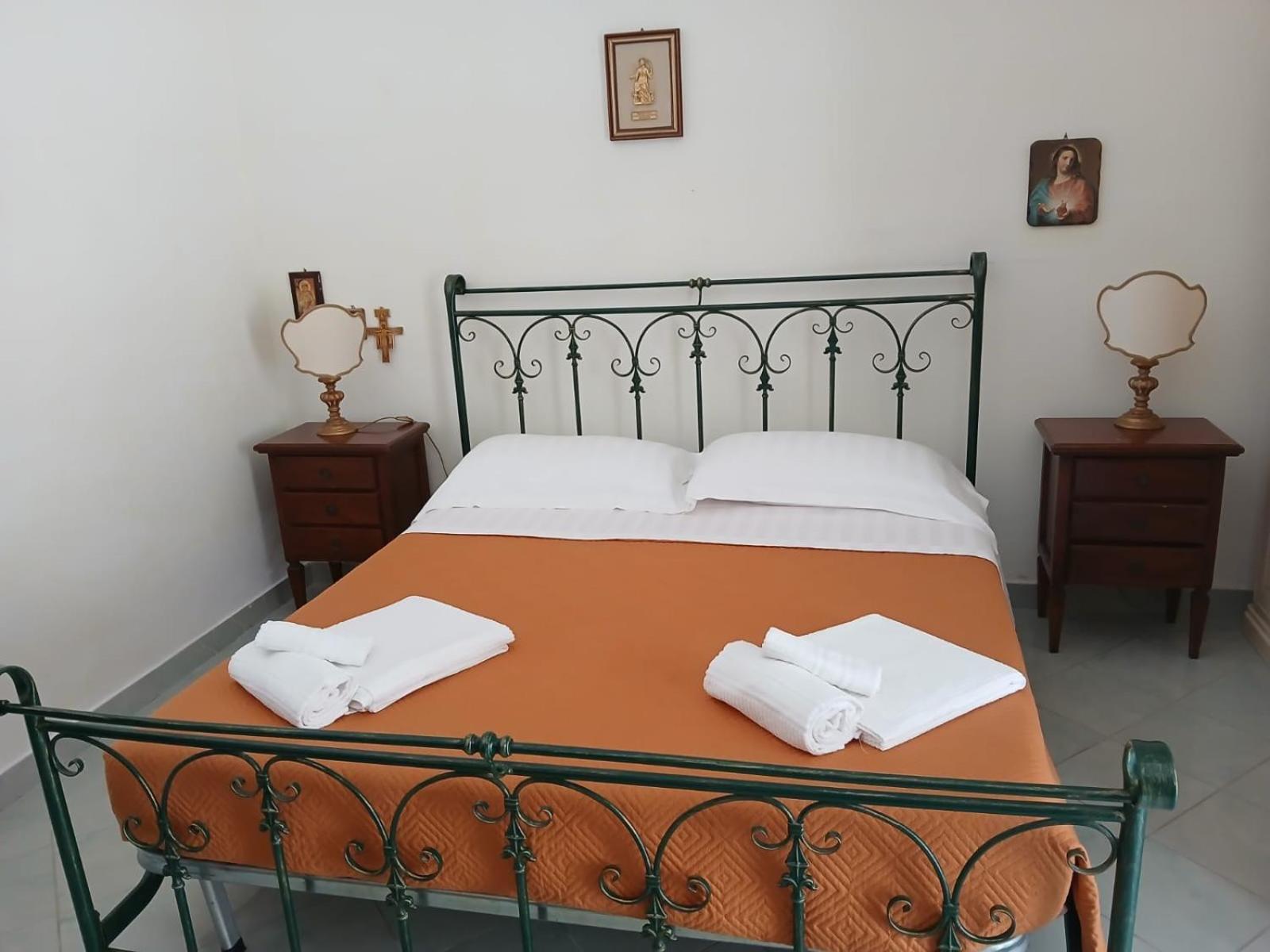 Alloggio Turistico Isabella Ventotene Buitenkant foto